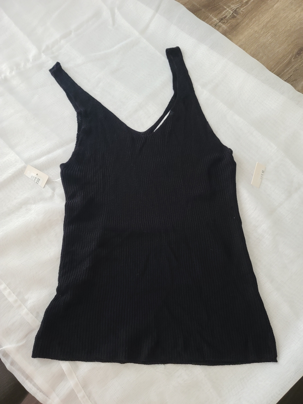 Double Zero Black Ribbed V-Neck Tank